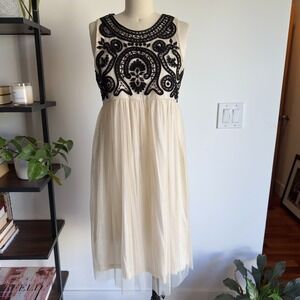 Anthropologie Vineet Bahl Ivory Black Beaded‎ Tulle Cocktail Dress-Size Small